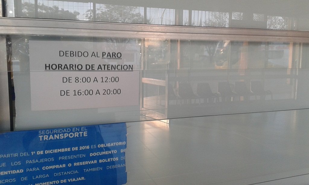 Paro colectivos Crespo