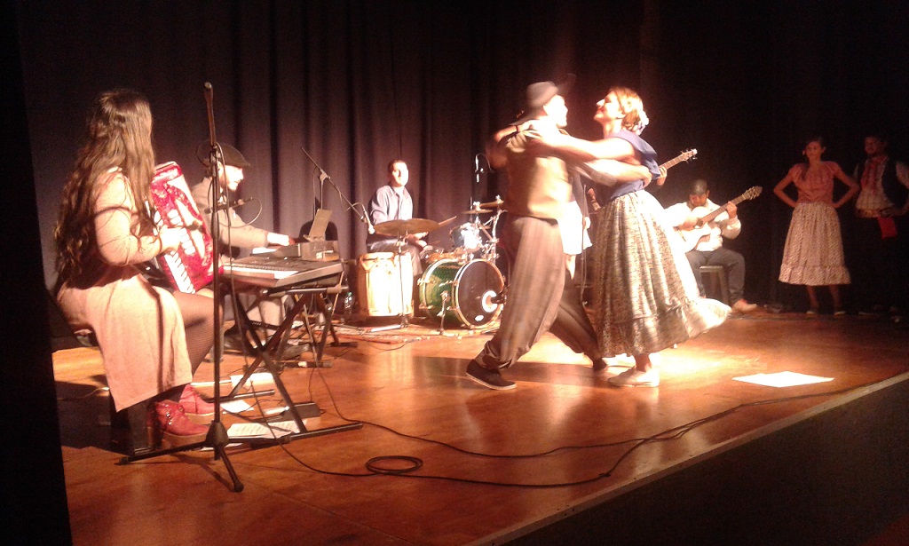 ER canta en Crespo - 02