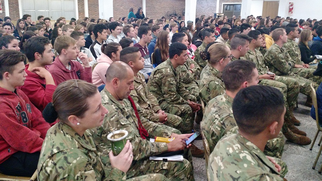 Charla adicciones 01