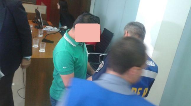 Prisión preventiva - Rompepuertas