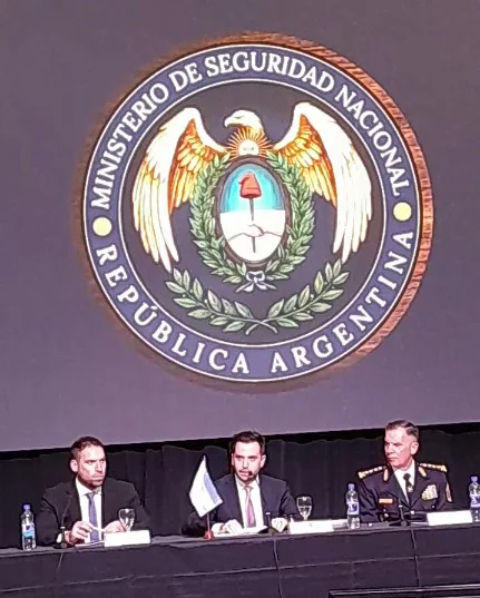 charla