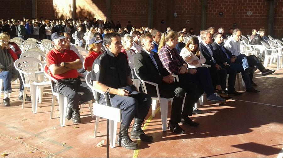 Escuela Técnica 04