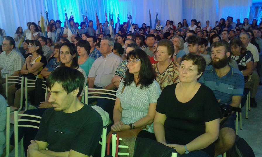 Acto 08