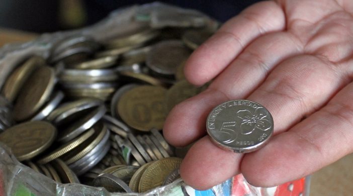 monedas $5