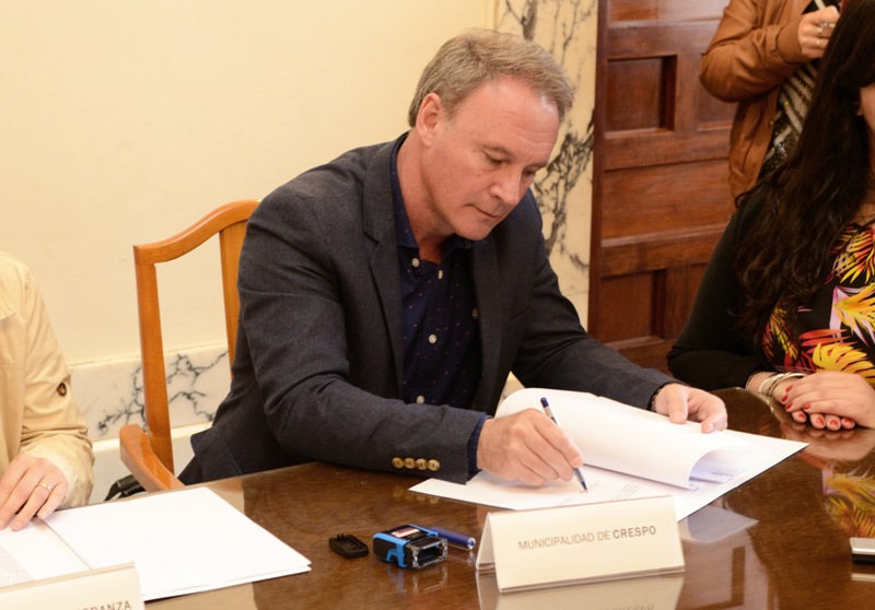 Becas Schneider