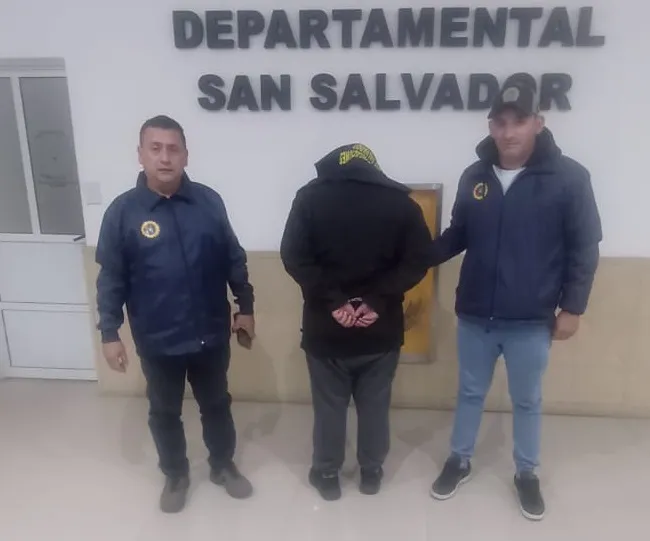 WhatsApp Image 2025-10-08 at 08.29.33