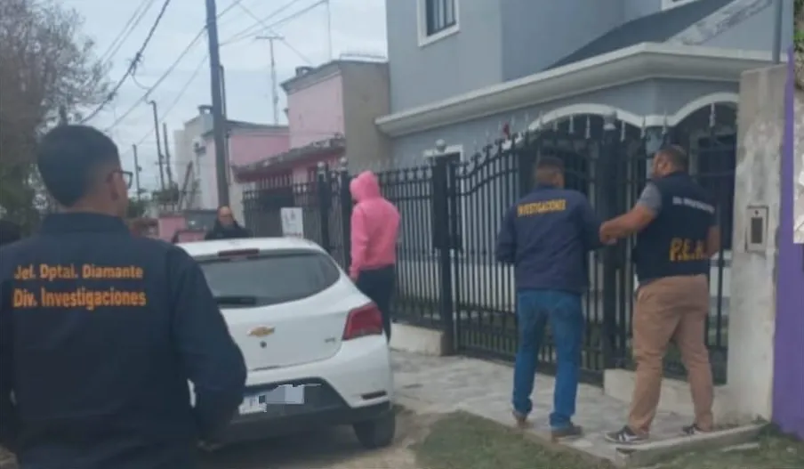 WhatsApp Image 2025-11-02 at 18.37.49