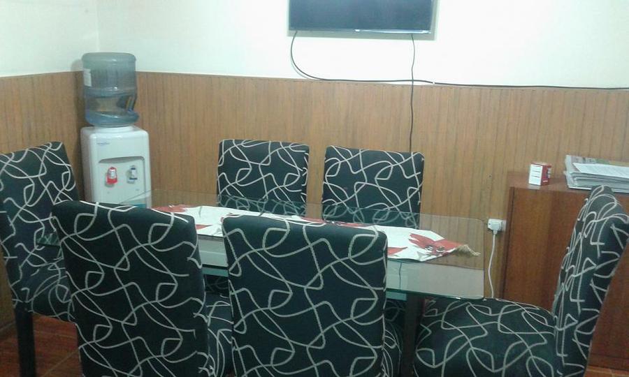 Cria. Sala de Reunión