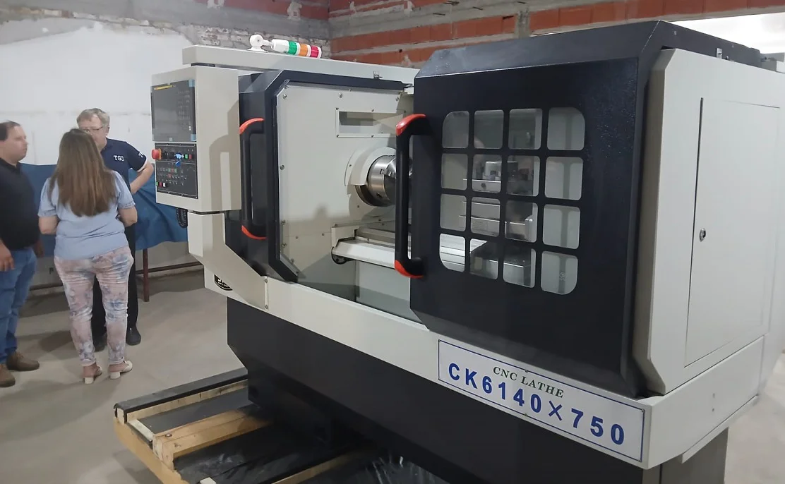 torno escuela tecnica