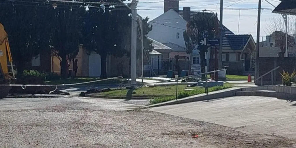 WhatsApp Image 2025-09-08 at 10.58.48 (1)