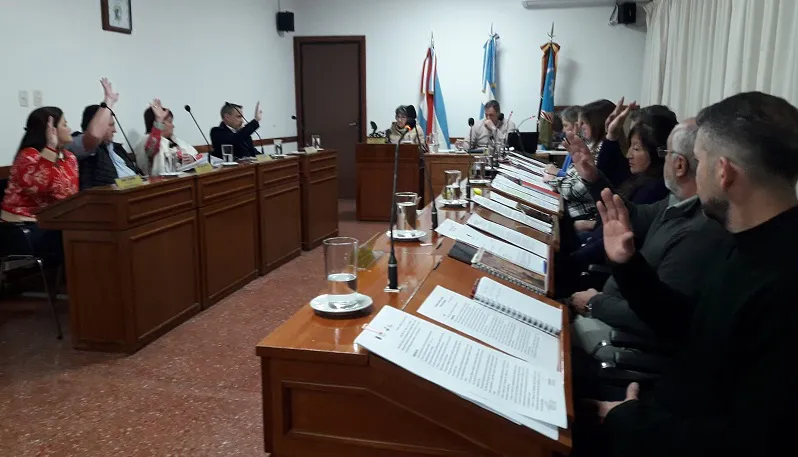 WhatsApp Image 2025-08-06 at 22.07.34 (1)